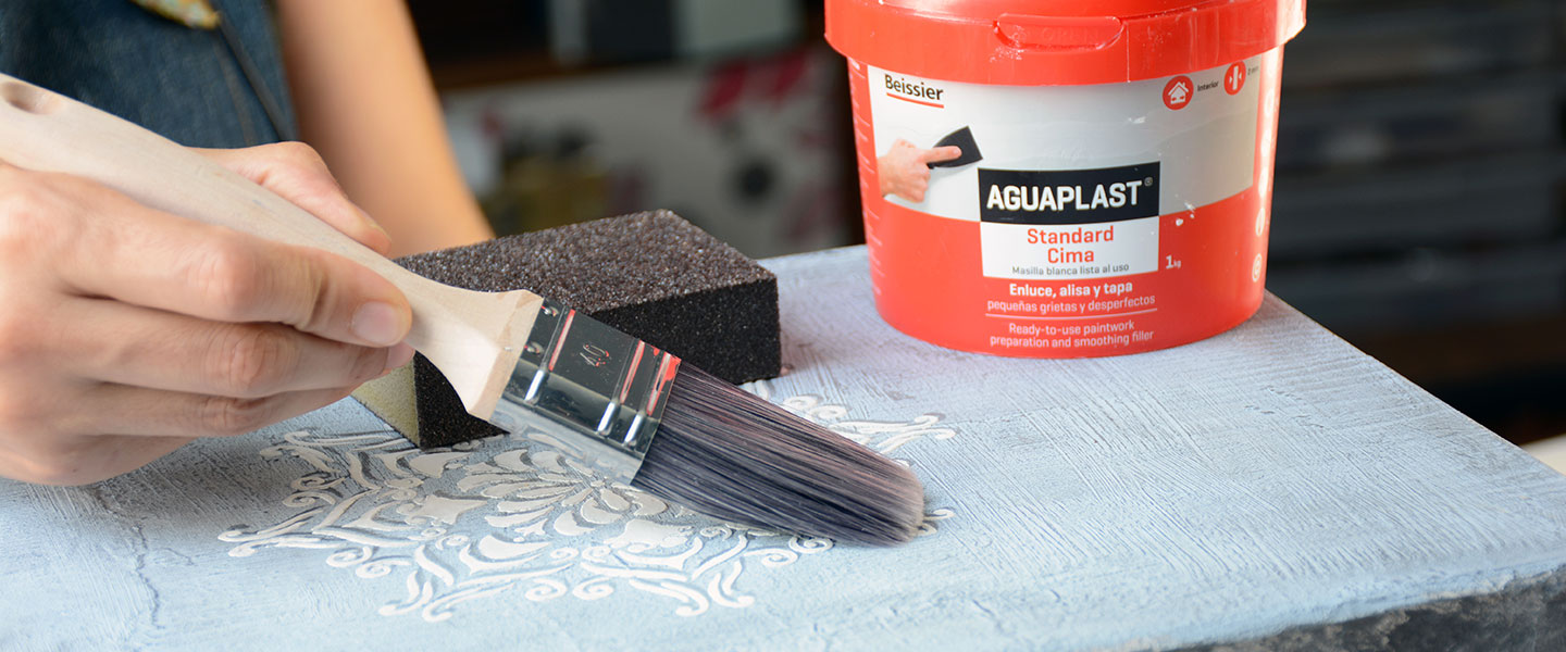 Reparador madera interior y exterior Aguaplast Beissier